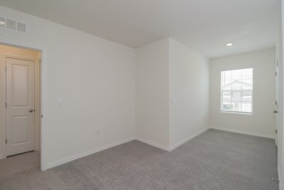009 photo bedroom 11017459