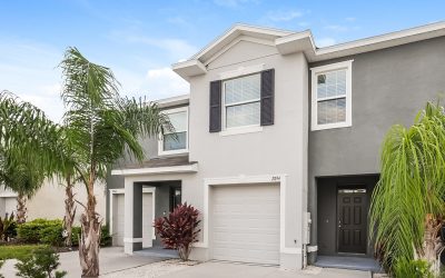 001 photo front view 14890365