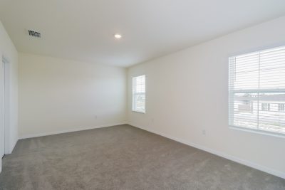 012 Bedroom ET81158