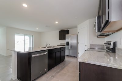 006 Kitchen ET61171