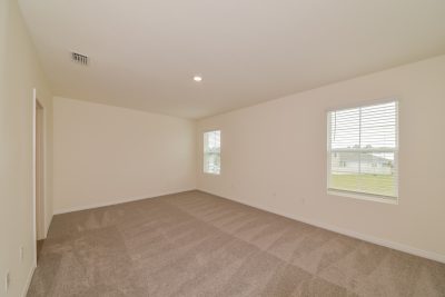 005 photo main bedroom 10307302