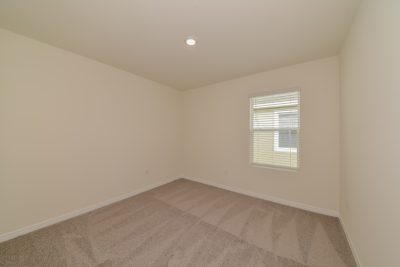 010 photo bedroom 10307294