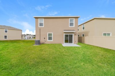 014 photo rear view 10307295