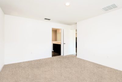 008 photo main bedroom 13127266 2