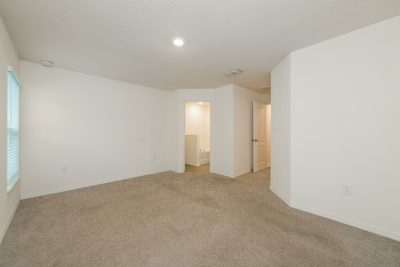 010 016 photo main bedroom 15149610