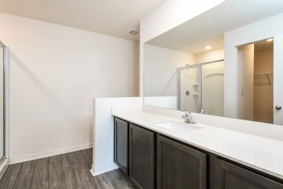008 photo main bathroom 13127500