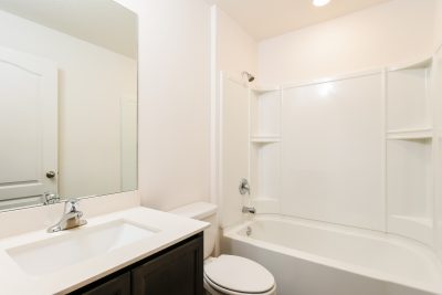 013 photo bathroom 13127270