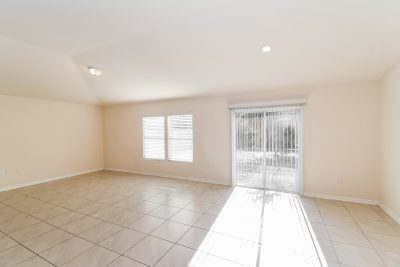 002 photo Living Room ce3901b6 b23e 4352 b724 fbadbea4c9ef