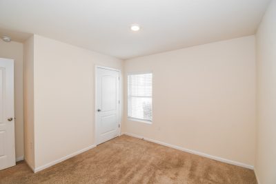 010 photo Bedroom 080cf2be 856e 4269 8b85 f296f48705b2