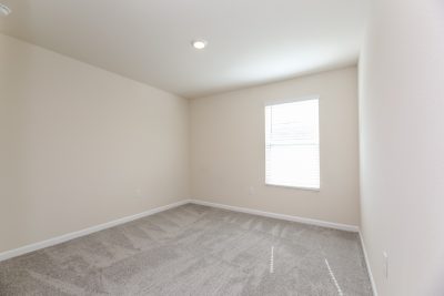 012 photo bedroom 14341533