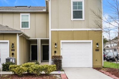 000 photo front view 15122338