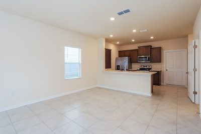 003 photo living room 10144765