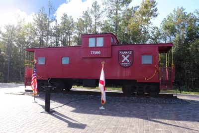 BE Nassau Crossing Train