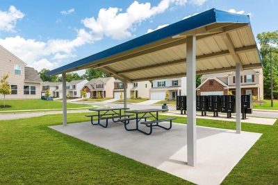 D 004 Creekside Manor Community Playground