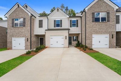 001 Front View ESK00008