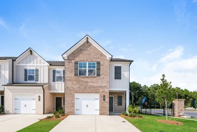 014 photo front view 14667091