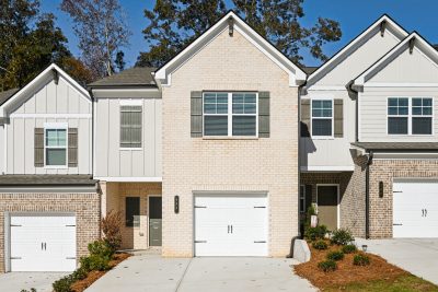 014 photo front view 14922806