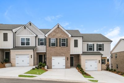 014 Front View 14973301