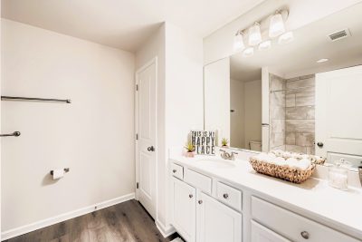 004 The Station at Kentmere 017 24 2nd Floor Primary Bathroom