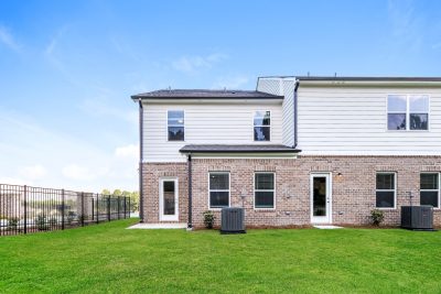 015 photo rear view 14667100