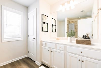 004 photo main bathroom 14672371