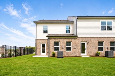 015 photo rear view 14667100 1
