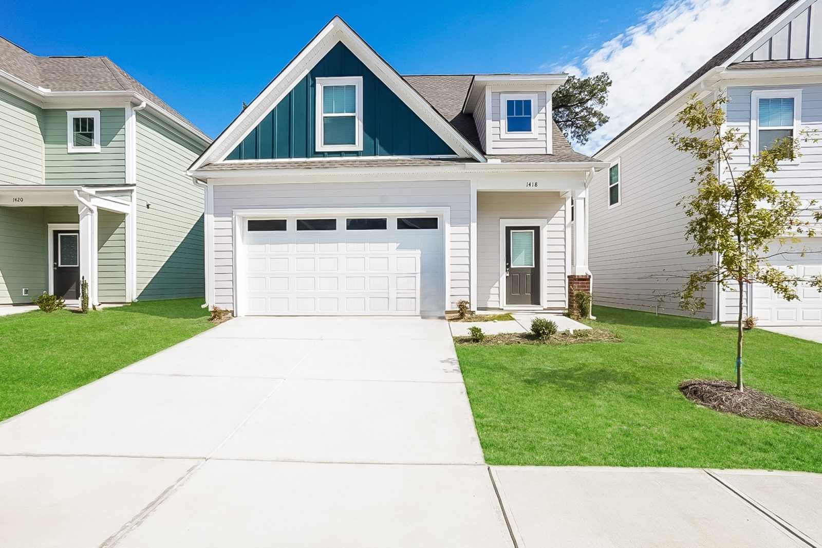 000 front view 11987031