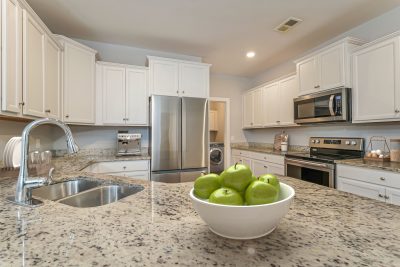 003 photo vs kitchen 15165006