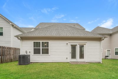 015 photo rear view 15144857