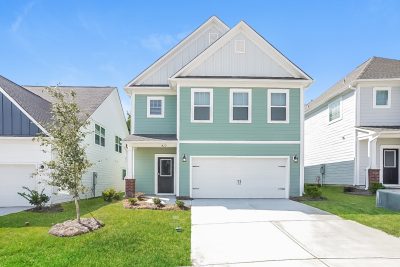 000 front view 11986930