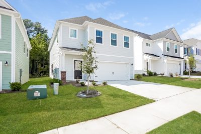 001 photo front view 11987026