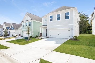 004 photo front view 11987029