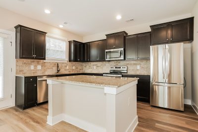 007 photo no caption 12342803