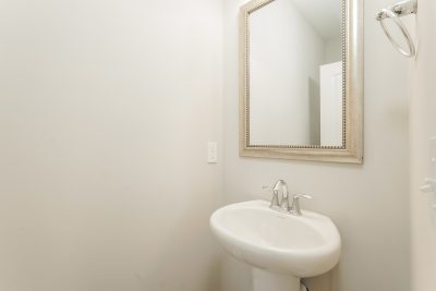 012 photo bathroom 15145762