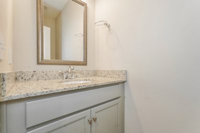 012 photo bathroom 15145097