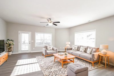 001 photo vs living room 15183175