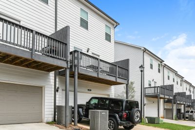 014 photo rear view 15288800