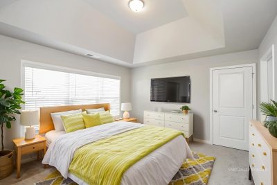 003 photo vs main bedroom 15183229