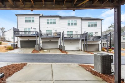 028 photo rear view 15145586