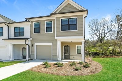 001 Front View ETRY032