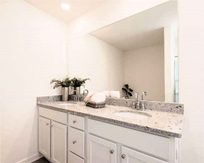 004 Ivey 2514 Riverside Road Conyers GA 30013 Main Bathroom