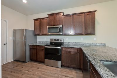 005 Kitchen ET21095