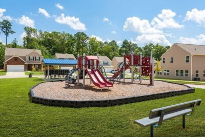 B 002 Creekside Manor Community Playground