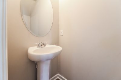 012 photo bathroom 13704522