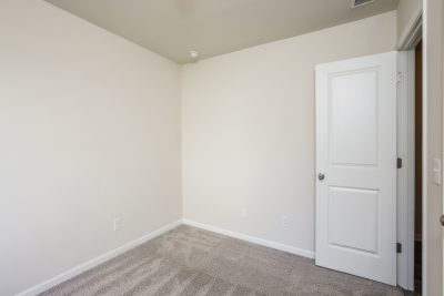 011 photo bedroom 14526804