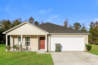 000 Front View 13408375