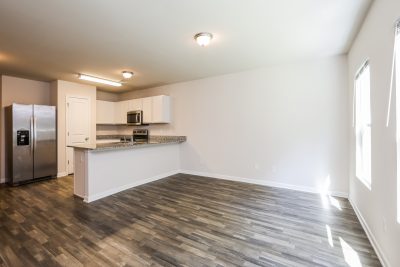 005 Living Room ET31309