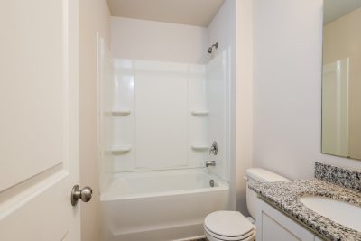 014 Bathroom ET31309
