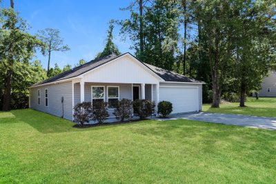 000 photo Front View 5f5e7616 7de9 4a00 b545 dd892d8e2284