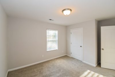 012 Bedroom ET51183